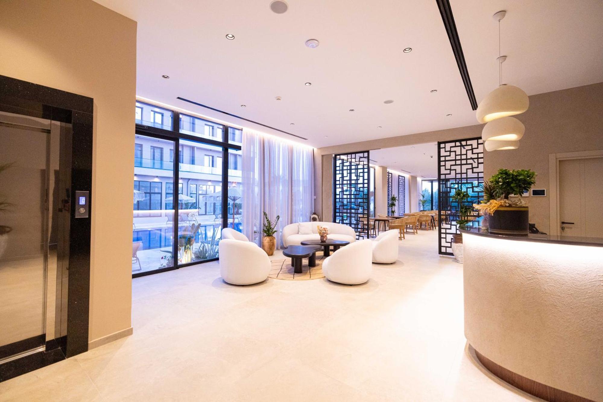 Tris3 Hotel Radhimë 外观 照片