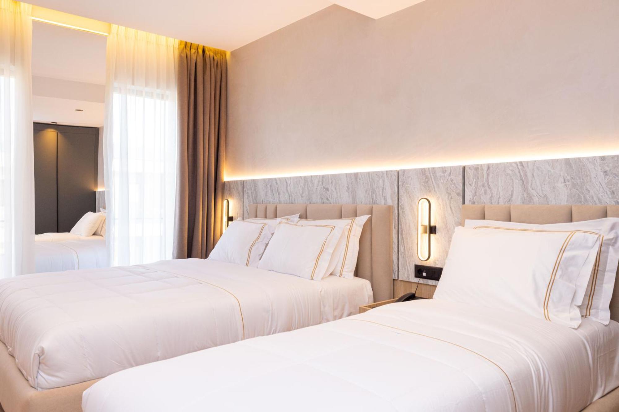 Tris3 Hotel Radhimë 外观 照片