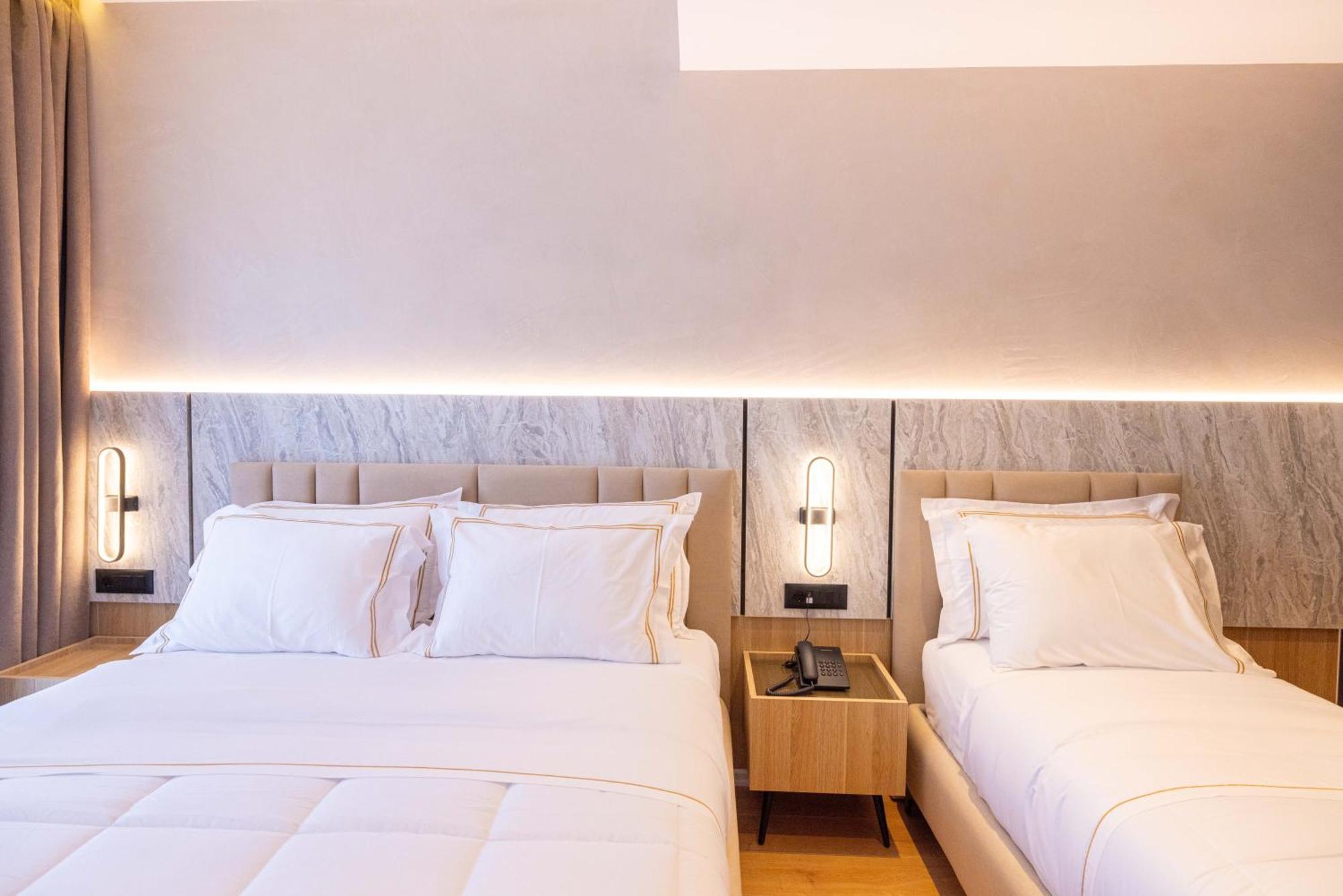 Tris3 Hotel Radhimë 外观 照片